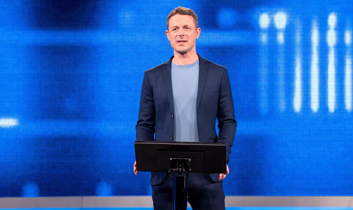 ARD GEFRAGT - GEJAGT FOLGE 778, "Radiospecial", am Freitag (14.06.24) um 18:00 Uhr im ERSTEN.
Jetzt wird aufgedreht! In zehn Ausgaben des Vorabendquiz‘ „Gefragt – Gejagt“ im Ersten treten be ...