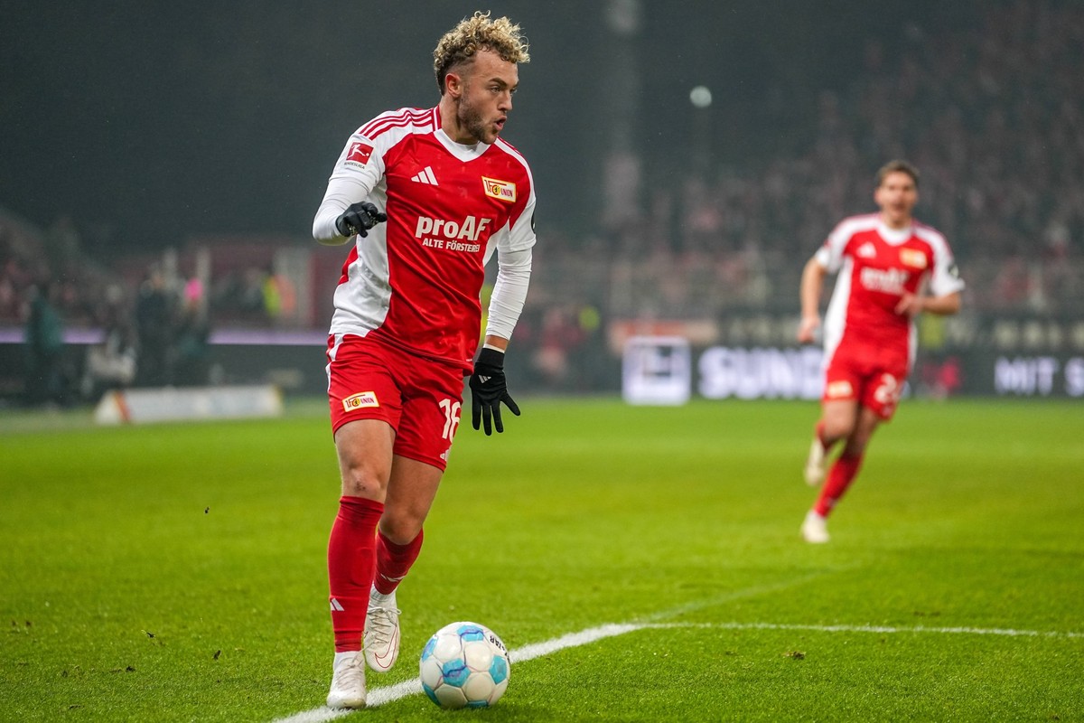 Fussball: Bundesliga, 14. Spieltag, 1. FC Union Berlin - VfL Bochum am 14.12.2024 in Berlin Stadion An der Alten F�rsterei, Deutschland: Im Fokus Benedict Hollerbach 16, 1.FC Union Berlin. Berlin Stad ...