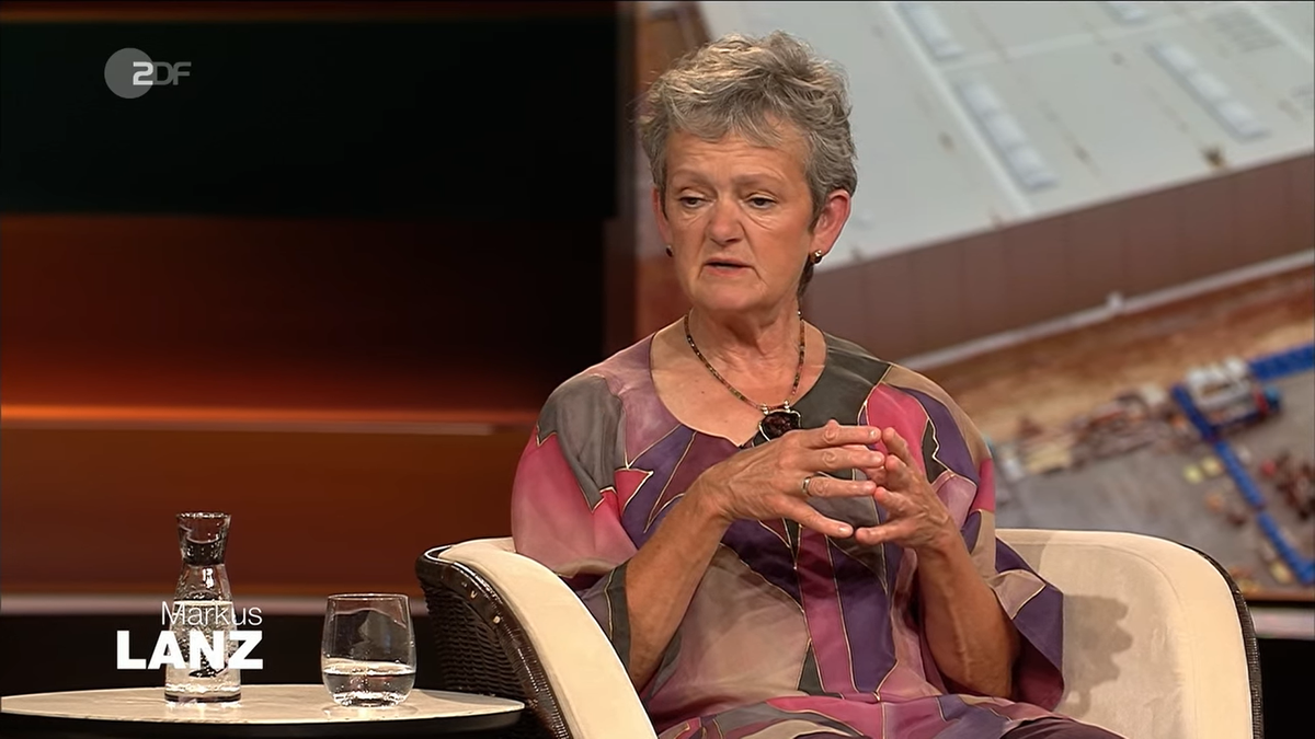 Claudia Pahl-Wostl mahnt den bewussten Umgang mit Wasser an.