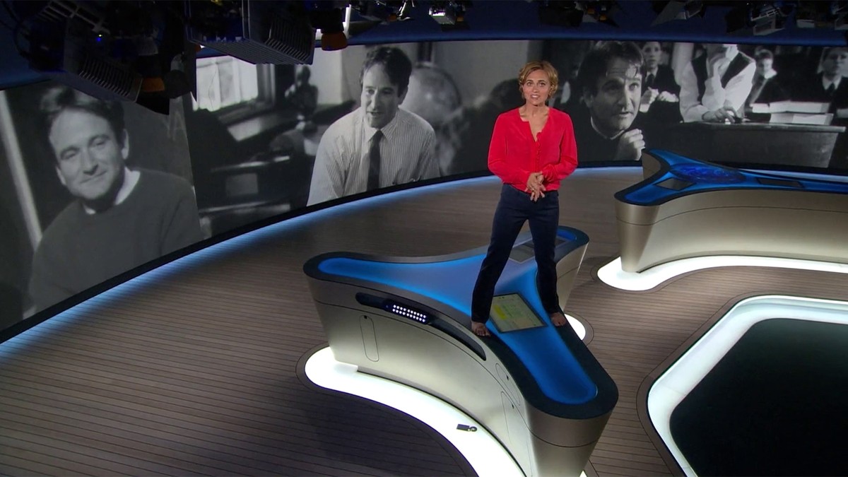NORDDEUTSCHER RUNDFUNK Caren Miosga steigt auf das Moderationspult &quot;O Captain! My Captain!&quot; Mit diesen Worten huldigt Caren Miosga den verstorbenen Robin Williams in der Anmoderation der tag ...