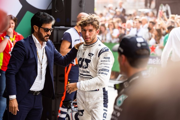 GASLY Pierre fra, Scuderia AlphaTauri AT03, portrait BEN SULAYEM Mohammed uae, President of the FIA, portrait at the Parc ferm during the Formula 1 Heineken Dutch Grand Prix 2022, 15th round of the 20 ...