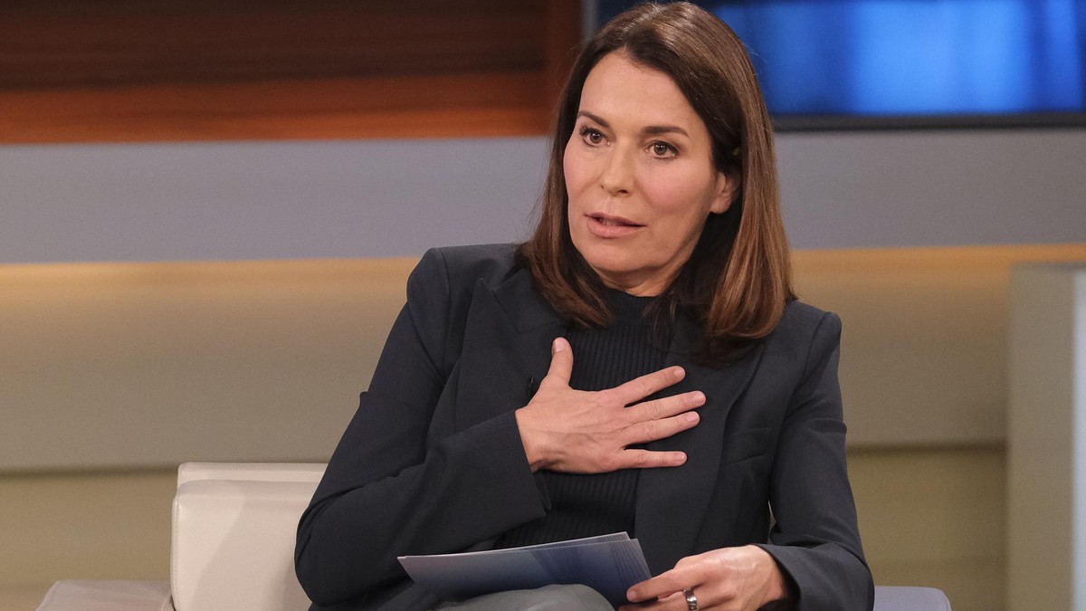 ARD/NDR ANNE WILL, "Corona-Infektionen erreichen Höchstwerte: hat Deutschland noch die richtige Strategie?", am Sonntag (25.10.20) um 21:45 Uhr im ERSTEN.
Anne Will (Moderatorin)
© NDR/Wolfg ...