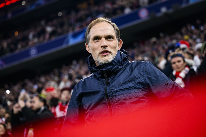 08.11.2023, Bayern, München: Fußball: Champions League, Bayern München - Galatasaray Istanbul, Gruppenphase, Gruppe A, 4. Spieltag, Allianz Arena. Münchens Trainer Thomas Tuchel steht vor dem Spiel im ...