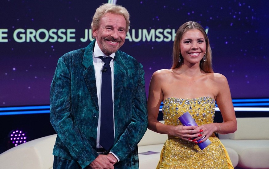 Thomas Gottschalk und Victoria Swarovski moderieren den Gala-Abend &quot;Disney 100 - Die große Jubiläumsshow&quot;.

Die Verwendung des sendungsbezogenen Materials ist nur mit dem Hinweis und Verlink ...