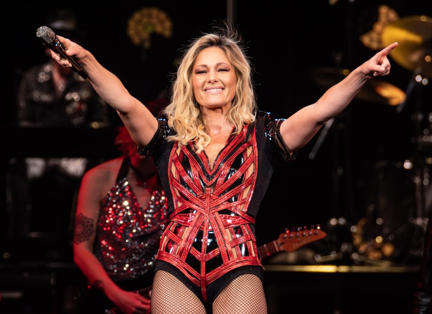 Helene Fischer mit ihrer Show in Oberhausen. *** NUR FUeR REDAKTIONELLE ZWECKE *** EDITORIAL USE ONLY ***&lt;p&gt;Show der Schlagerpopkuenstlerin Helene Fischer in der Arena in Oberhausen am Dienstag, ...