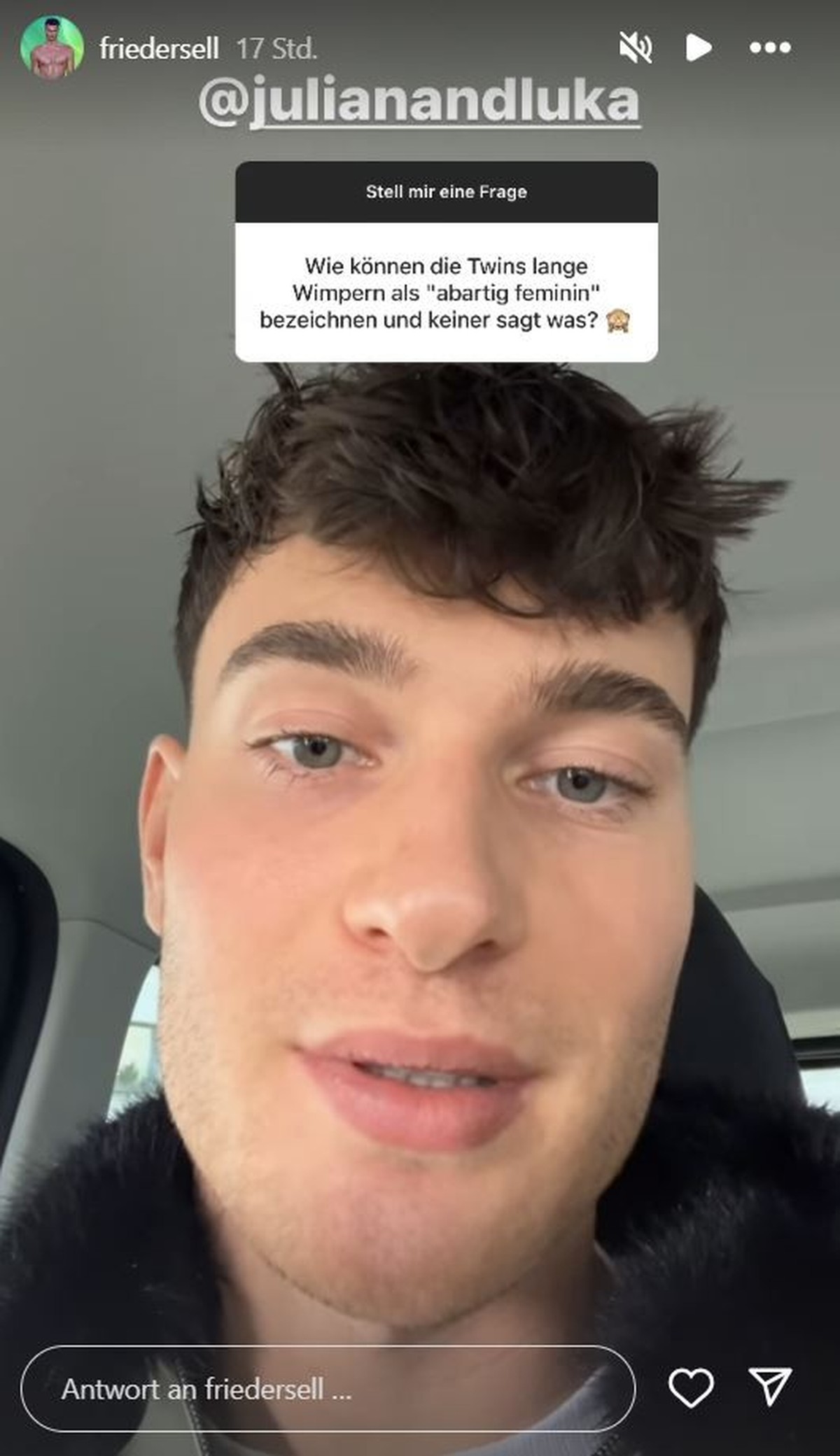 Frieder setzt ein Statement zu Julian und Luka ab.