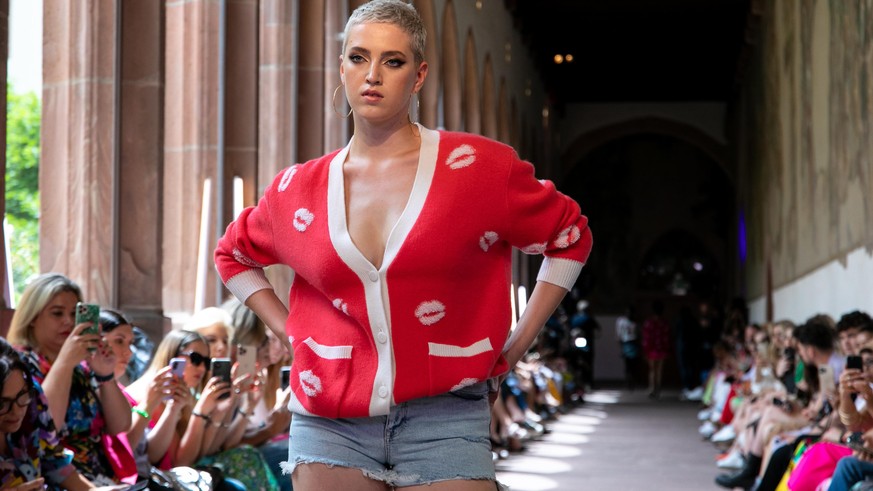 FRANKFURT AM MAIN, GERMANY - JUNE 21: Lou-Anne Gleissenebner-Teskey walks the runway at the Konstanze Maager Presents Cashmere Victim &amp; Candygarden Fashion Show as part of the Frankfurt Fashion We ...