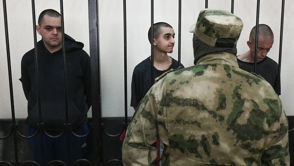 Vor einem Separatistengericht in Donezk wurden im Juni drei Ausländer zum Tode verurteilt.