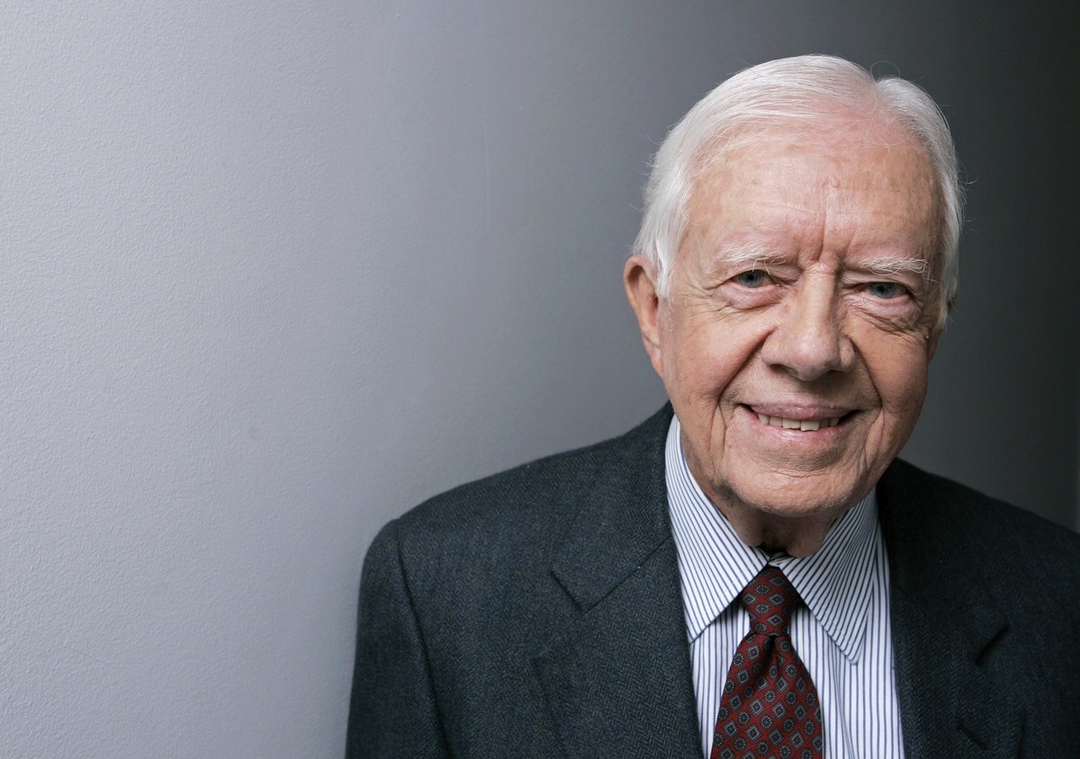 ARCHIV - 10.09.2007, Kanada, Toronto: Der ehemalige US-Präsident Jimmy Carter posiert für ein Porträt während des Toronto International Film Festival. Foto: Carolyn Kaster/AP/dpa +++ dpa-Bildfunk +++