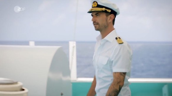 Florian Silbereisen in der Rolle des "Traumschiff"-Kapitäns.