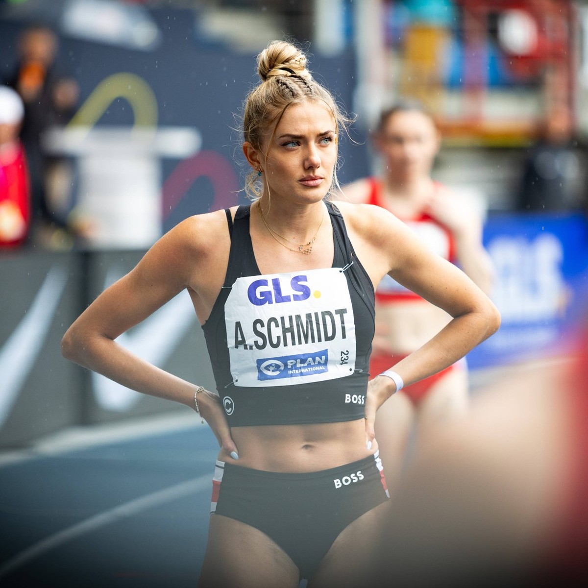Deutsche Leichtathletik-Meisterschaften Braunschweig, 30.06.2024 Fokussiert: Alica Schmidt SCC Berlin kurz vor dem Start des 400m-Finales der Frauen Deutsche Leichtathletik-Meisterschaften am 30.06.20 ...