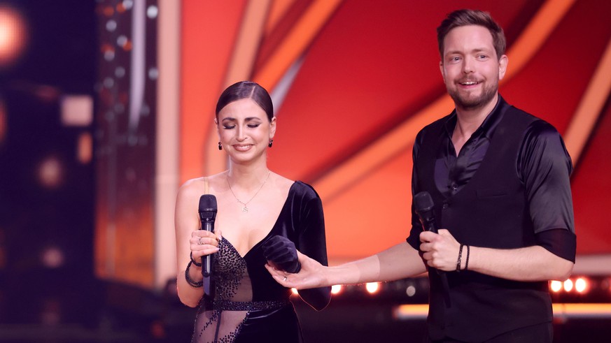 COLOGNE, GERMANY - APRIL 01: Ekaterina Leonova and Bastian Bielendorfer perform on stage during the 6th show of the 15th season of the television competition show &quot;Let&#039;s Dance&quot; at MMC S ...