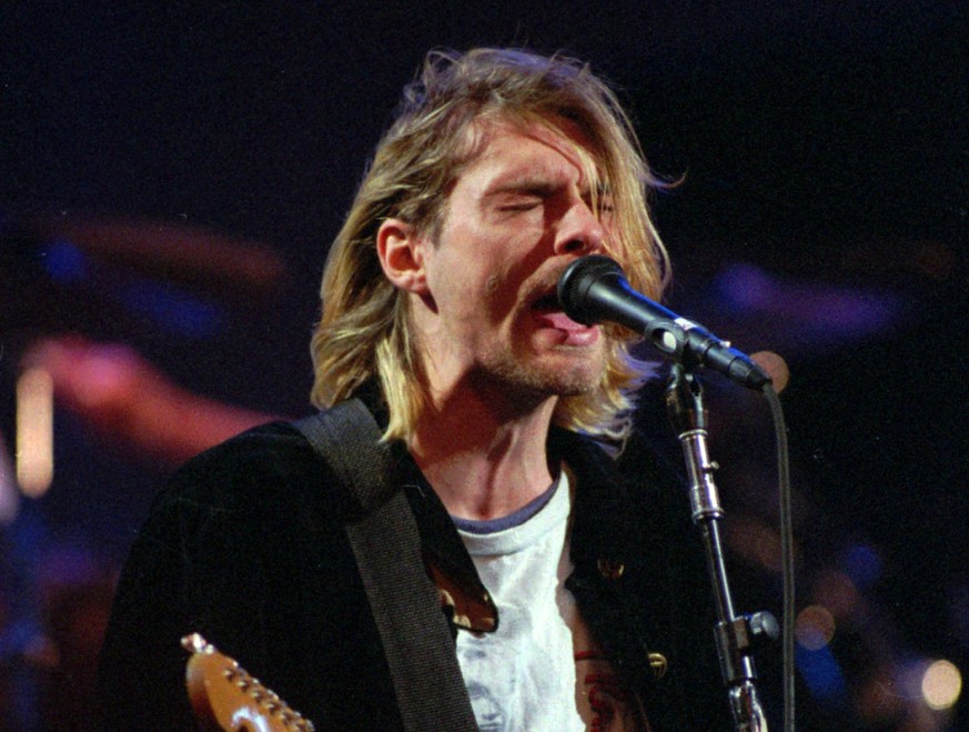 ARCHIV - 13.12.1993, USA, Seattle: Kurt Cobain, S
