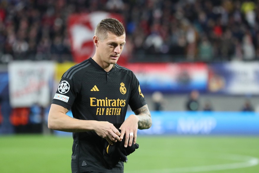 Champions League, Achtelfinale: RB Leipzig vs. Real Madrid, 13.02.24 Toni Kroos 8, Real Madrid Fussball, UEFA Champions League, Saison 2023/ 2024, Achtelfinale: RB Leipzig vs. Real Madrid am 13.02.24  ...