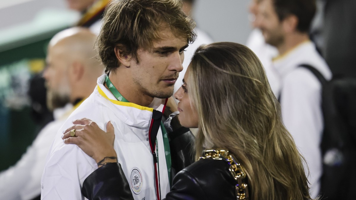 14.09.2022, Hamburg: Tennis, Herren: Davis Cup - Gruppenphase, Gruppe C, Gruppenspielrunde, Frankreich - Deutschland. Mahut/Rinderknech (Frankreich) - Krawietz/P