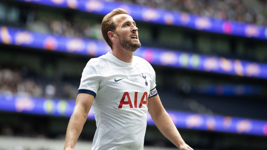 LONDON, ENGLAND - AUGUST 06: Harry Kane of Tottenham Hotspur during the pre-season friendly match between Tottenham Hotspur and Shakhtar Donetsk at Tottenham Hotspur Stadium on August 06, 2023 in Engl ...