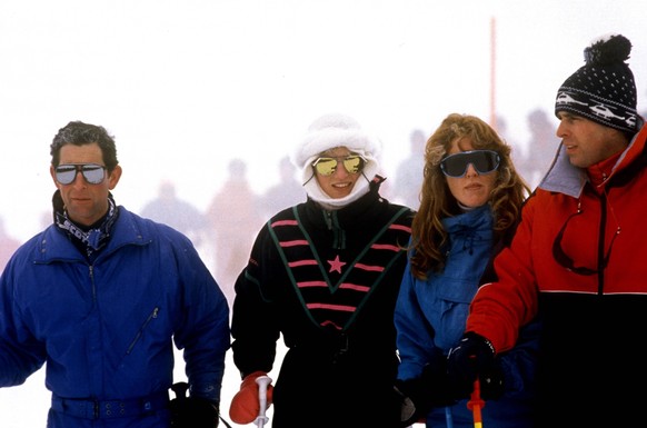 Prince Charles, Prince of Wales, Diana, Princess of Wales, Prince Andrew, Duke of York, and Sarah, Duchess of York, on a skiing holiday in Klosters, Switzerland PUBLICATIONxINxGERxSUIxAUTxONLY

Prince ...