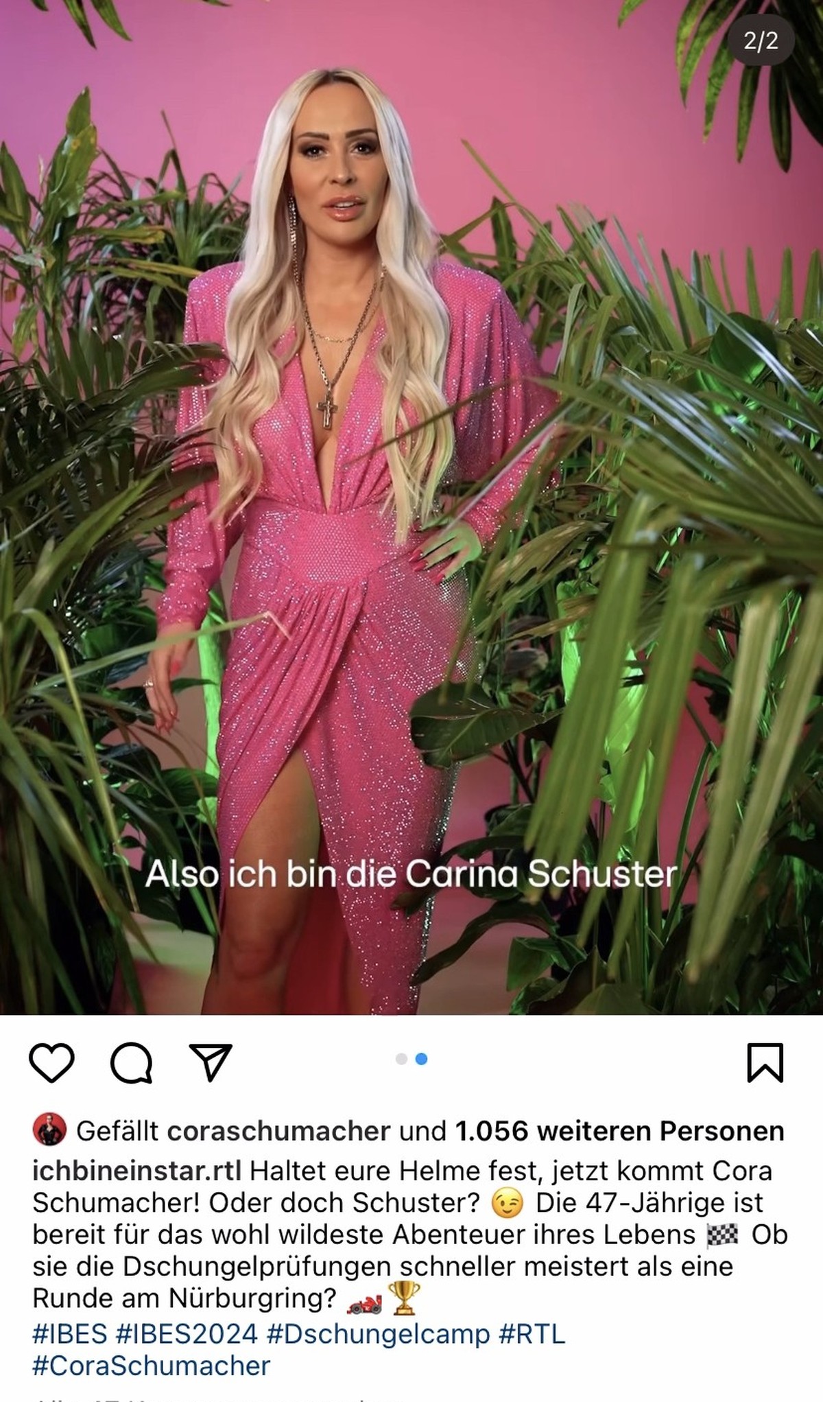 Cora Schumacher stellt sich als Carina Schuster vor.