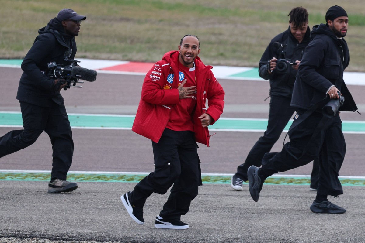 Foto IPP/Enrico Schiavi Fiorano MO 19-02-2025 Formula 1 F1 FILMING DAY FERRARI SF-25 Filming Day Ferrari SF-25 nella foto: Lewis Hamilton - Ferrari SF-25 Fiorano MO italy ITALIA ITALY PUBLICATIONxNOTx ...