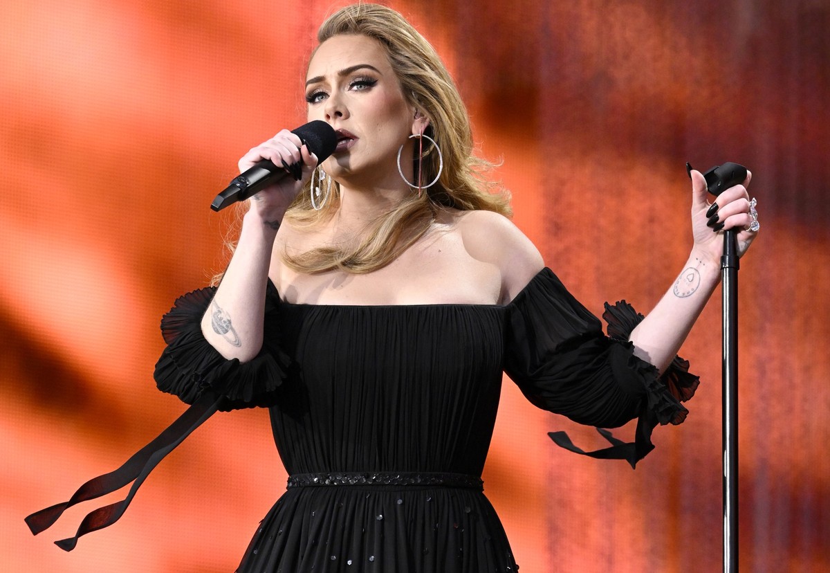 LONDON, ENGLAND - JULY 02: Adele performs on stage as American Express present BST Hyde Park in Hyde Park on July 02, 2022 in London, England. (Photo by Gareth Cattermole/Getty Images for Adele)