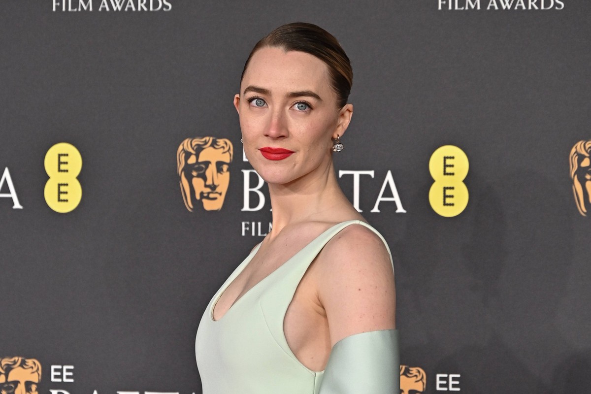 Saoirse Ronan Saoirse Ronan attends the 2025 EE BAFTA Film Awards at The Royal Festival Hall in London, England. UK. Sunday 16th February 2025., Credit:James Warren / Avalon Great Britain, London PUBL ...