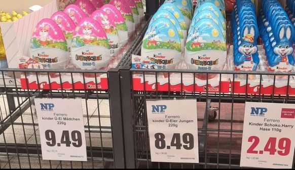 Ü los huevos para niñas y niños tienen precios diferentes.