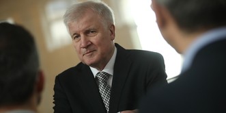 "Der Islam gehört nicht zu Deutschland" – Seehofer im ersten Minister-Interview