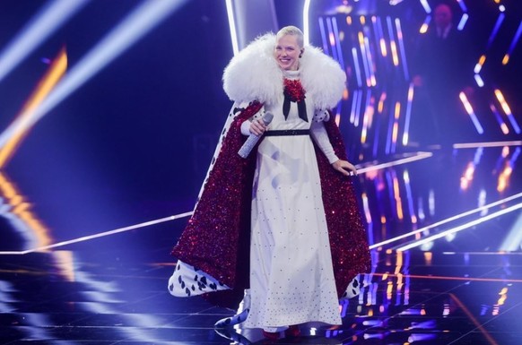 Stefanie Heinzmann bei ihrer "The Masked Singer"-Performance ohne Dalmatiner-Maske.