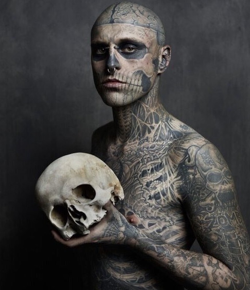 Tattoo-Model Zombie Boy ist tot