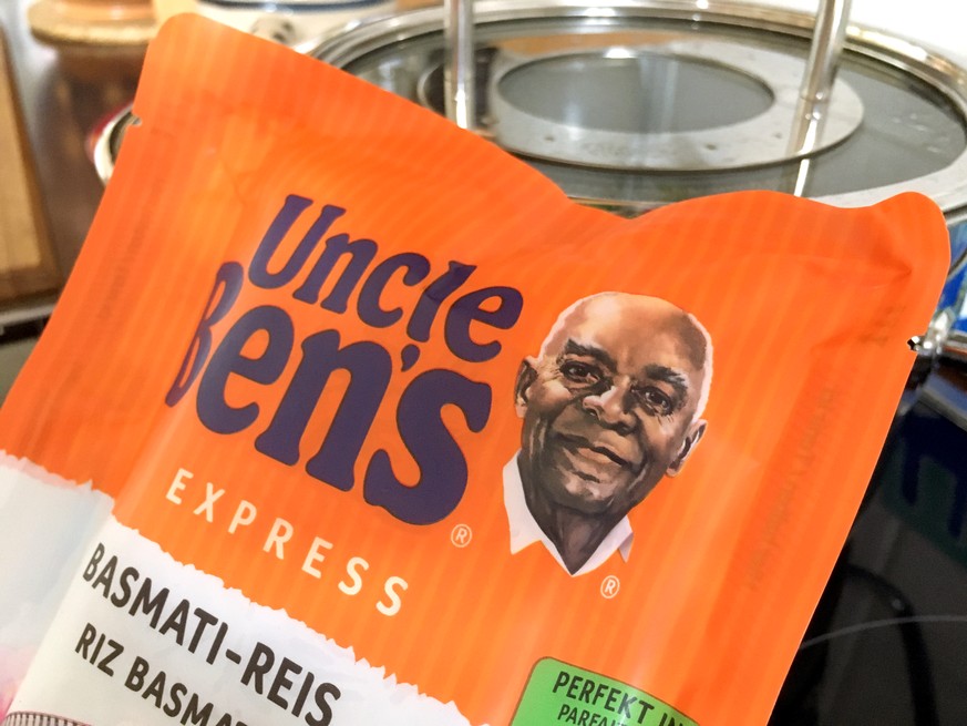 ARCHIV - 26.06.2020, Berlin: Ein Kochbeutel mit Reis von Uncle Ben's. Der US-Lebensmittelkonzern Mars benennt seine Reismarke