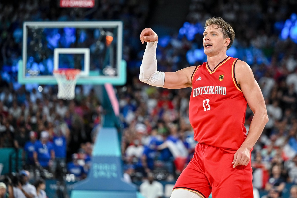 Moritz Wagner Germany Looks on during the Mens Basketball semi-final match between France and Germany on Day 13 of the Olympic Games, Olympische Spiele, Olympia, OS Paris 2024 at Bercy Arena on August ...