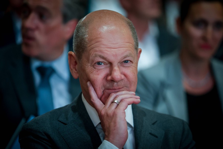 DEU, Deutschland, Niedersachsen, Hannover, 31.05.2023: Deutscher Sparkassentag 2023. Olaf Scholz SPD, Bundeskanzler *** DEU, Germany, Lower Saxony, Hanover, 31 05 2023 German Savings Day 2023 Olaf Sch ...