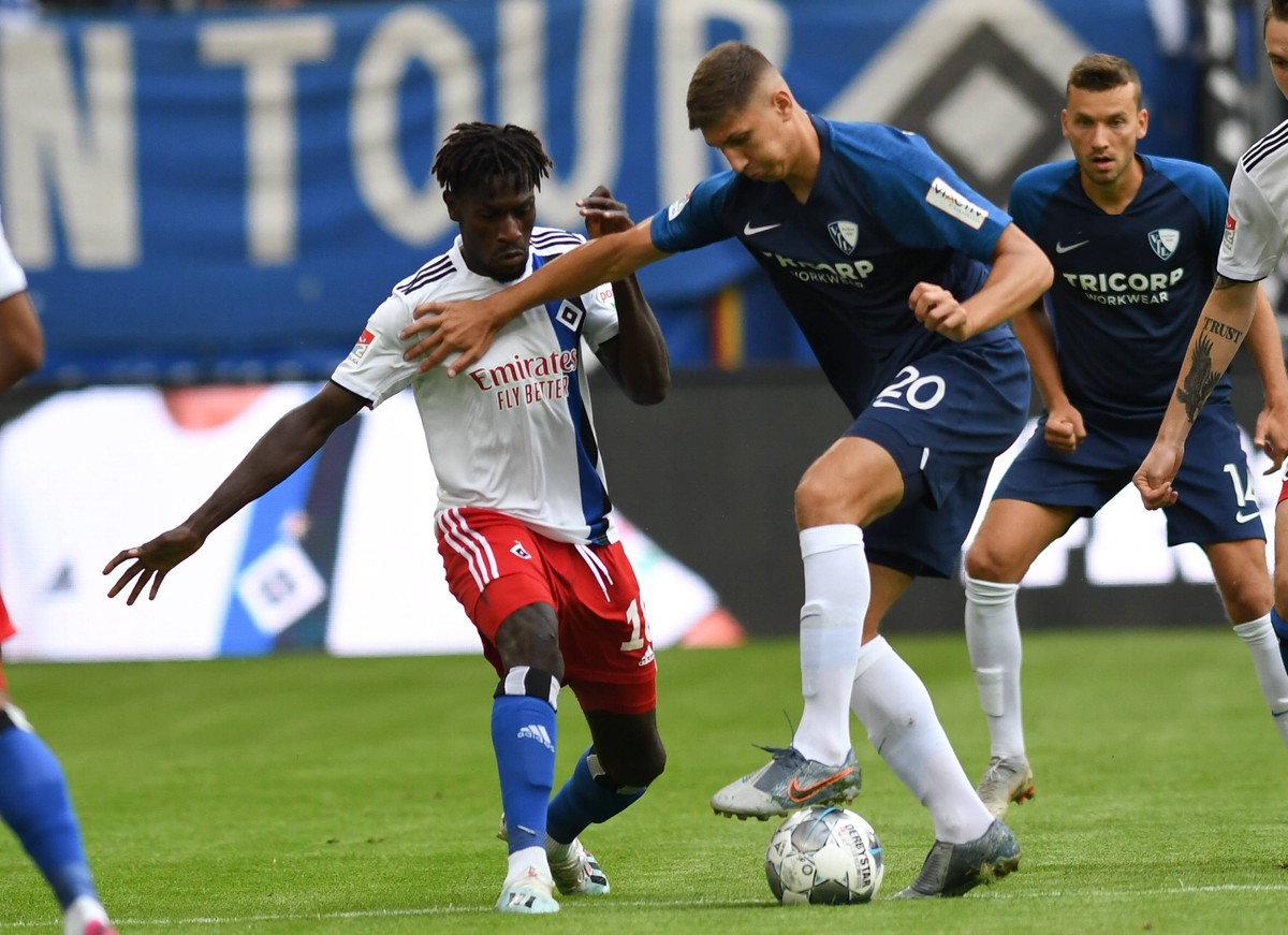 GER; 2. FBL, Hamburger SV vs VfL Bochum / 16.08.2019, GER; 2. FBL, Hamburger SV vs VfL Bochum ,DFL REGULATIONS PROHIBIT ANY USE OF PHOTOGRAPHS AS IMAGE SEQUENCES AND/OR QUASI-VIDEO, im Bild Jatta Bake ...