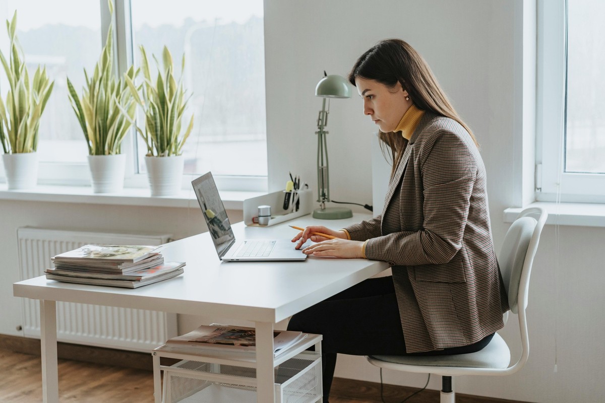 Frauen sind beim Thema Finanzen auf verschiedenen Ebenen im Nachteil.