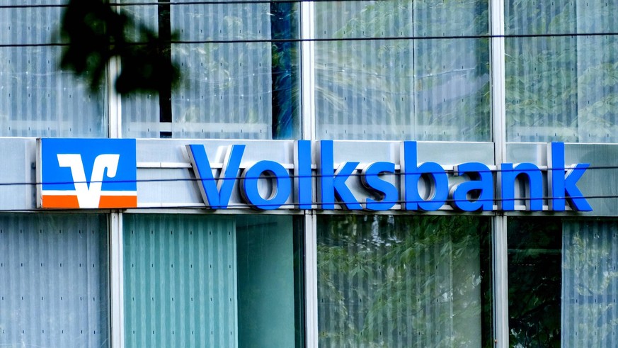 Düsseldorf 22.07.2023 Volksbank Bankfiliale Düsseldorf Nordrhein-Westfalen Deutschland *** Düsseldorf 22 07 2023 Volksbank Bank Branch Düsseldorf North Rhine-Westphalia Germany