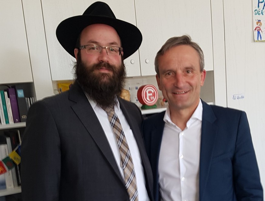 Chaim Barkahn (l.) im Mai 2018 bei einem Treffen mit Düsseldorfs OB Thomas Geisel (SPD)