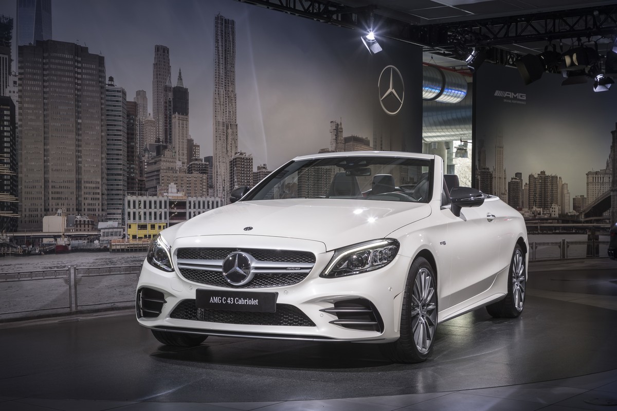 C-Klasse Modelle von Mercedes-AMG feiern Weltpremiere in New York:Bereits am Vortag der New York International Auto Show 2018 präsentierte Mercedes-AMG ein eindrucksvolles Line-Up. Im Flagship-Store v ...