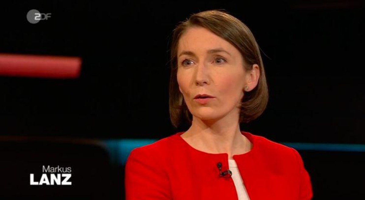 Claudia Major analysiert in der Sendung die rhetorische Macht der Politik über nukleare Waffen.