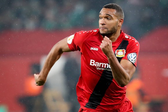 xuhjbx, Leverkusen, BayArena, 06.02.18, DFB Pokal: Bayer 04 Leverkusen - SV Werder Bremen Bild: Jonathan Tah (Leverkusen) Leverkusen *** xuhjbx Leverkusen BayArena 06 02 18 DFB Cup Bayer 04 Leverkusen ...