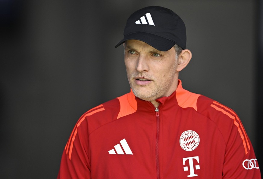 voor Spielbeginn: Trainer Coach Thomas Tuchel FC Bayern Muenchen FCB Portret TSG 1899 Hoffenheim vs FC Bayern Muenchen FCB 18.05.2024 DFL-REGELGEVING VERBODEN ELK GEBRUIK VAN FOTO'S ALS BEELDREEKS ...