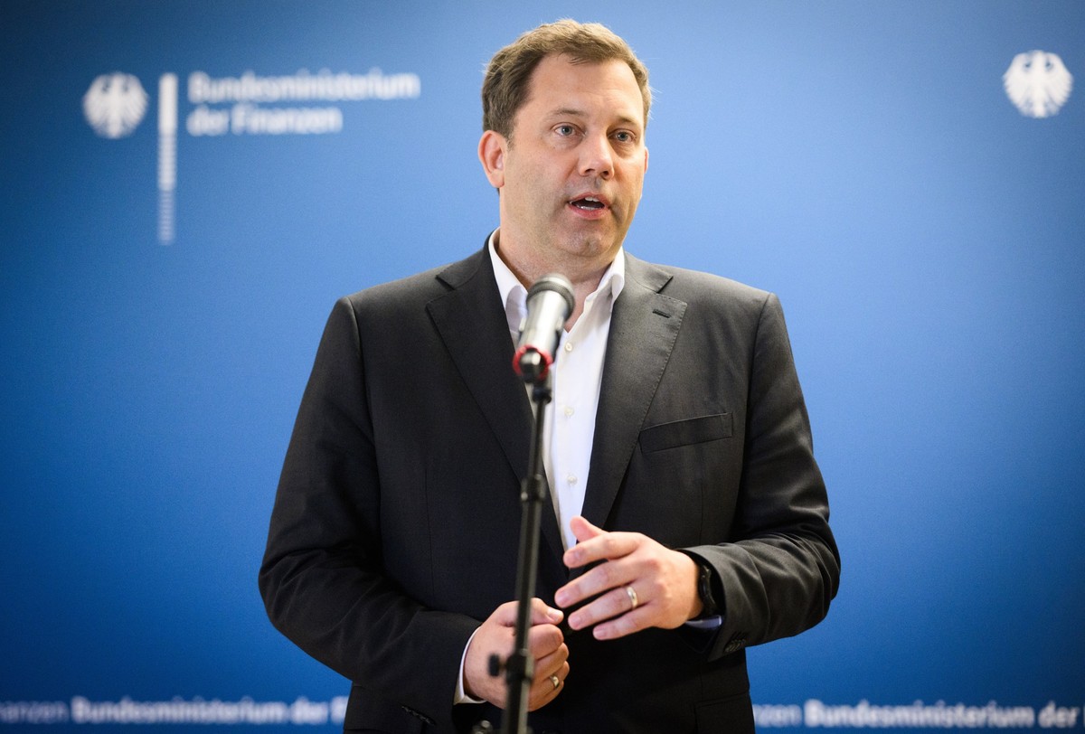 23.06.2025, Berlin: Lars Klingbeil (SPD), Bundesminister der Finanzen,