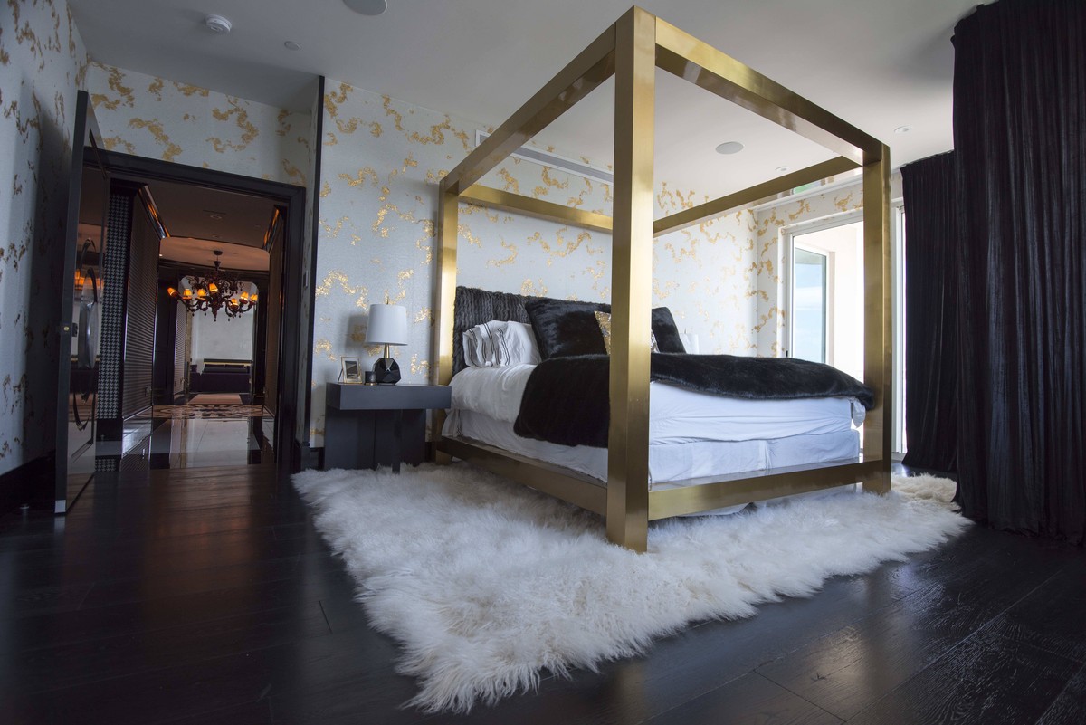 Schlafzimmer Bett