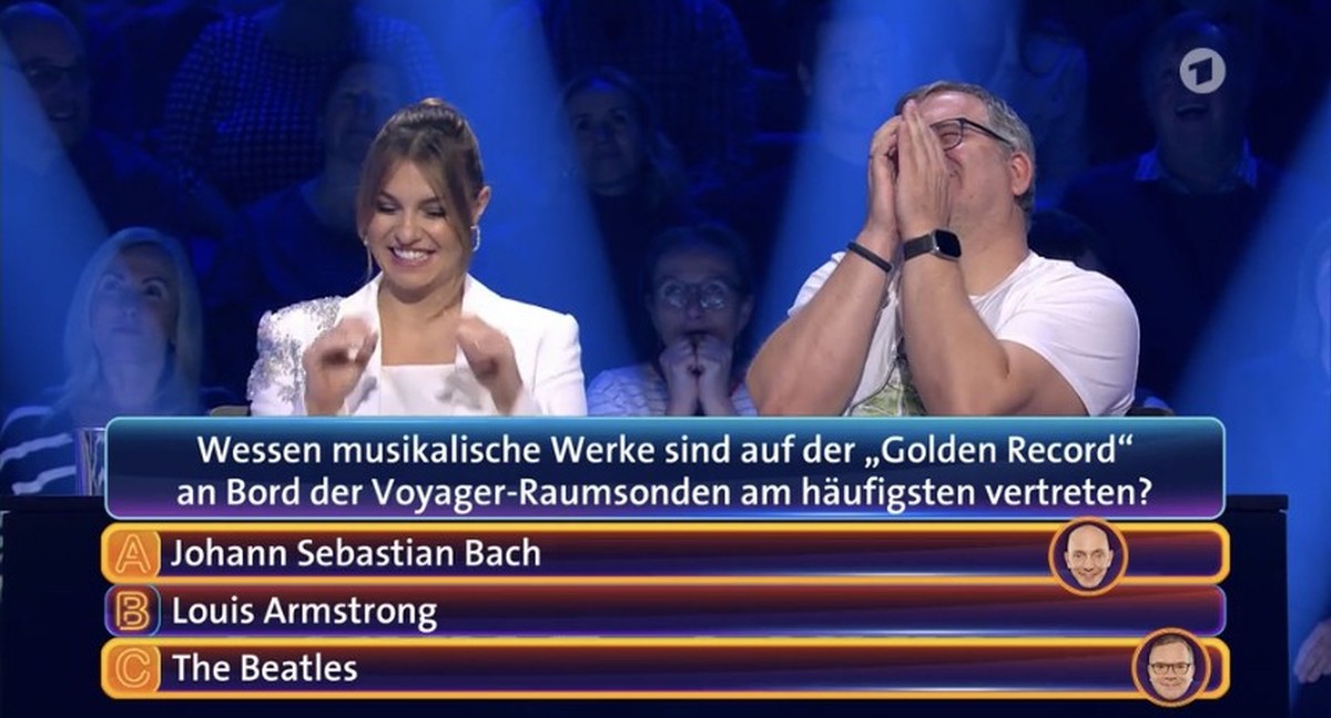 Laura Wontorra und Elton verzockten ihre 1000 Euro.