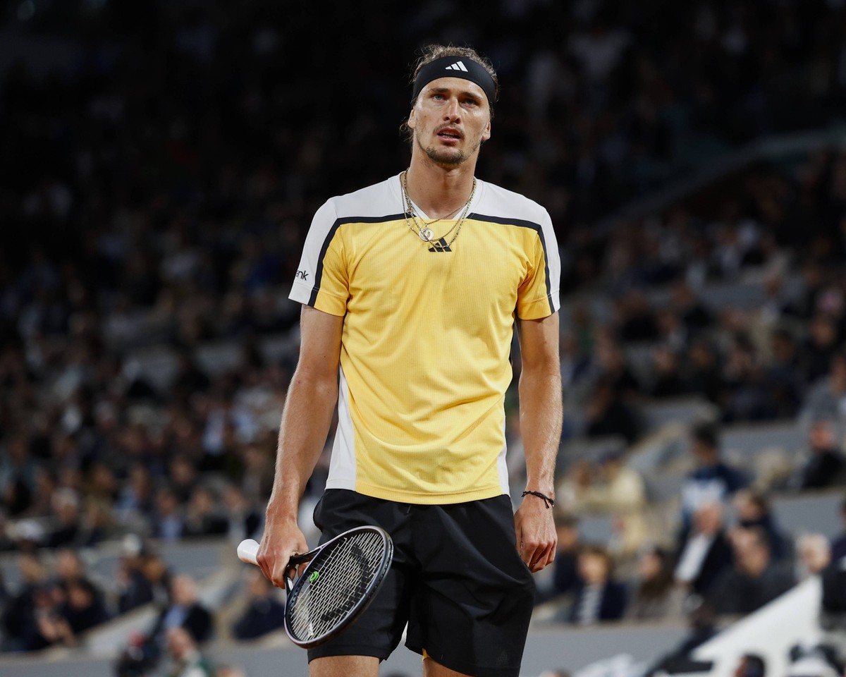 Alexander Zverev GER Tennis - French Open 2024 - Roland Garros - Paris - - France - 5 June 2024. *** Alexander Zverev GER Tennis French Open 2024 Roland Garros Paris France June 5, 2024 Copyright: xJu ...