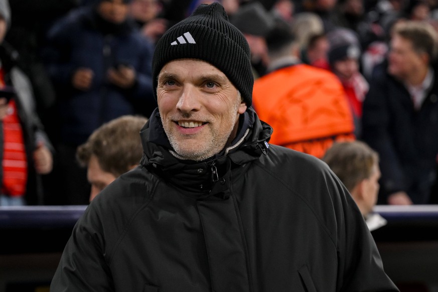 29.11.2023, Munich, Germany, Allianz Arena, Bayern Muenchen vs FC Kopenhagen - UEFA Champions League 2023/2024 - Group A, Trainer Thomas Tuchel FC Bayern Muenchen Schaut Foto H. Langer Munich Allianz  ...