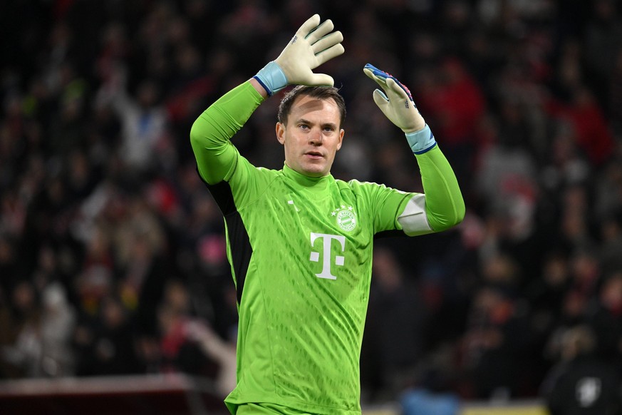 Torwart Manuel Neuer Bayern Muenchen 24.11.2023, Fussball 1. Bundesliga, 12. Spieltag, Saison 2023/2024 1. FC K