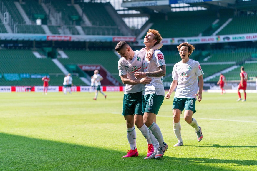 SV Werder Bremen vs 1.FC Koeln 27.06.2020 Jubel Milot Rashica Werder Bremen 07, Joshua Sargent Werder Bremen 19, Yuya Osako Werder Bremen nphgm001: Fussball: 1. Bundesliga: Saison 19/20: 34. Spieltag: ...