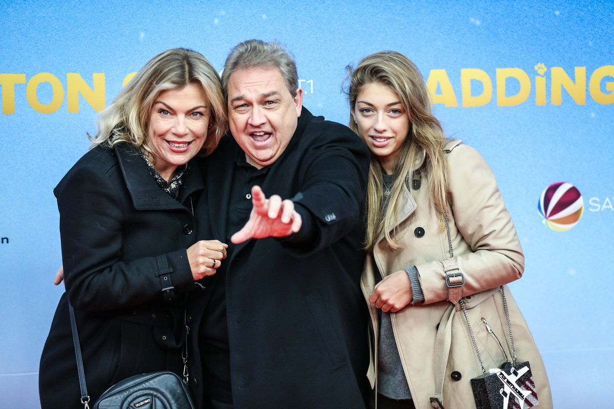 Oliver Kalkofe mit Ehefrau Connie und Tochter 

Deutschlandpremiere von PADDINGTON 2 im Zoo Palast Kino in Berlin | Verwendung weltweit