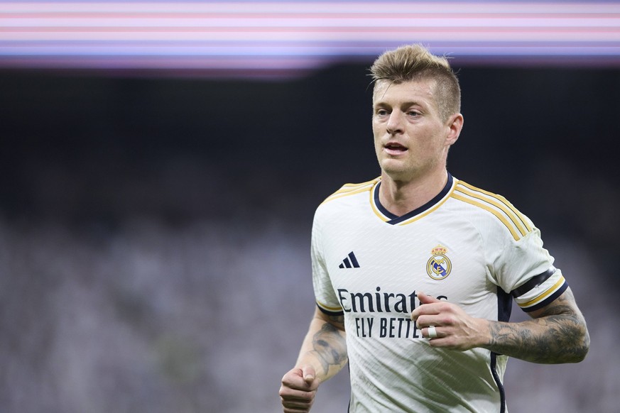 Spain, Madrid, 21.01.2024, Santiago Bernabeu Stadium, Real Madrid v UD Almeria - La Liga EA Sports match round 21, Toni Kroos Real Madrid CF looks on Madrid Santiago Bernabeu Stadium Spain *** Spain,  ...