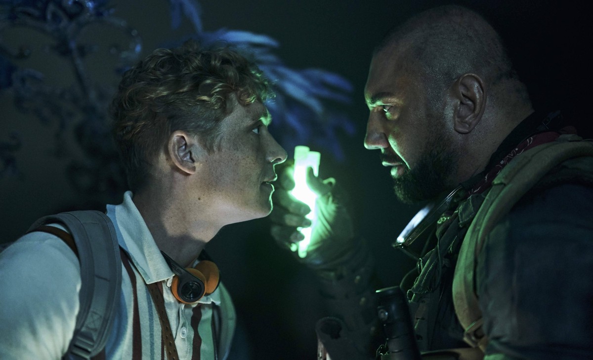 Matthias Schweighofer, Dave Bautista, Army of the Dead 2021 Credit: Clay Enos / Netflix / The Hollywood Archive Los Angeles CA PUBLICATIONxINxGERxSUIxAUTxONLY Copyright: xCLAYxENOS/NETFLIXx 34148016TH ...